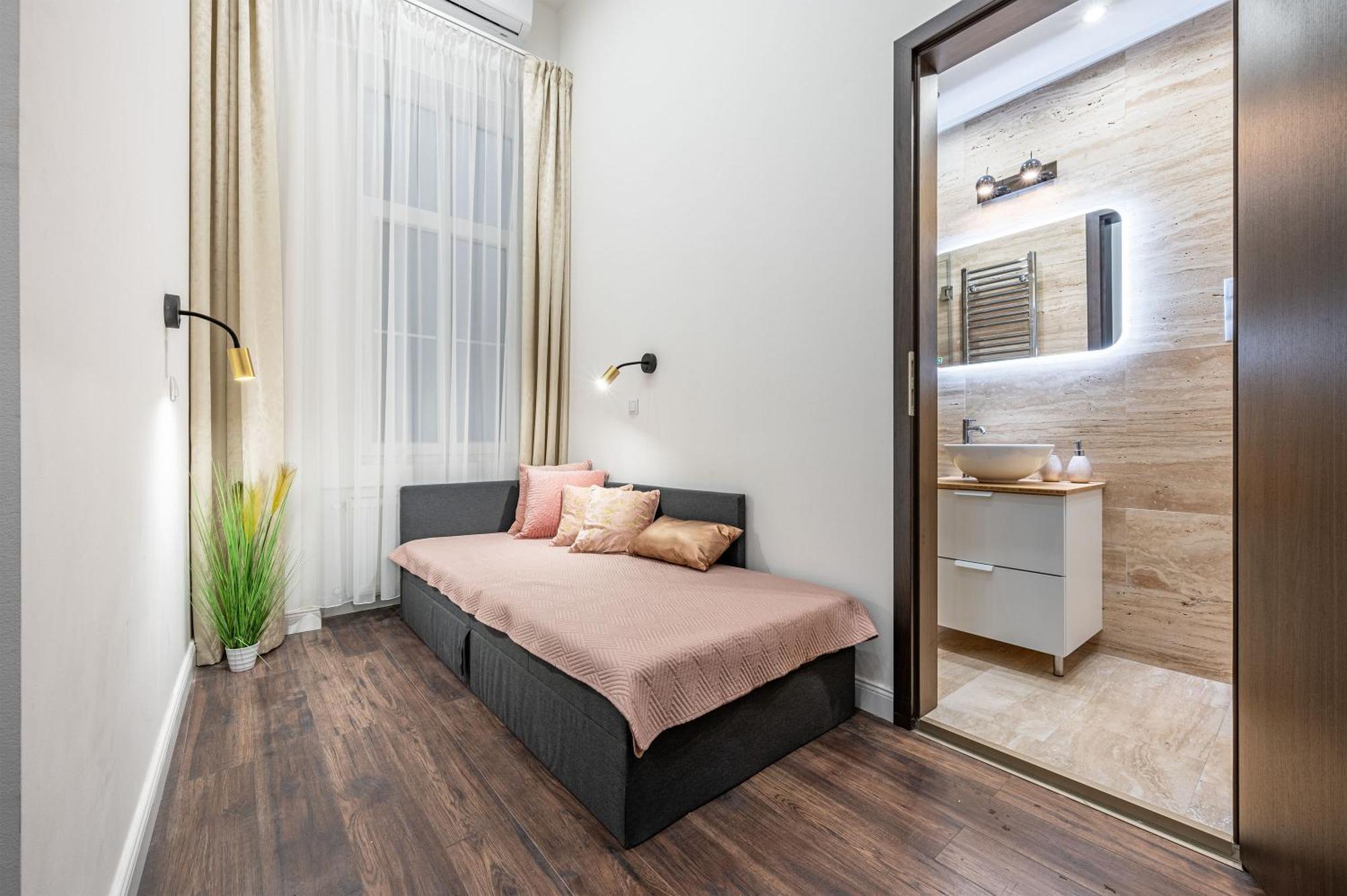 Elizabeth Apartment Deluxe Budapest Exterior photo
